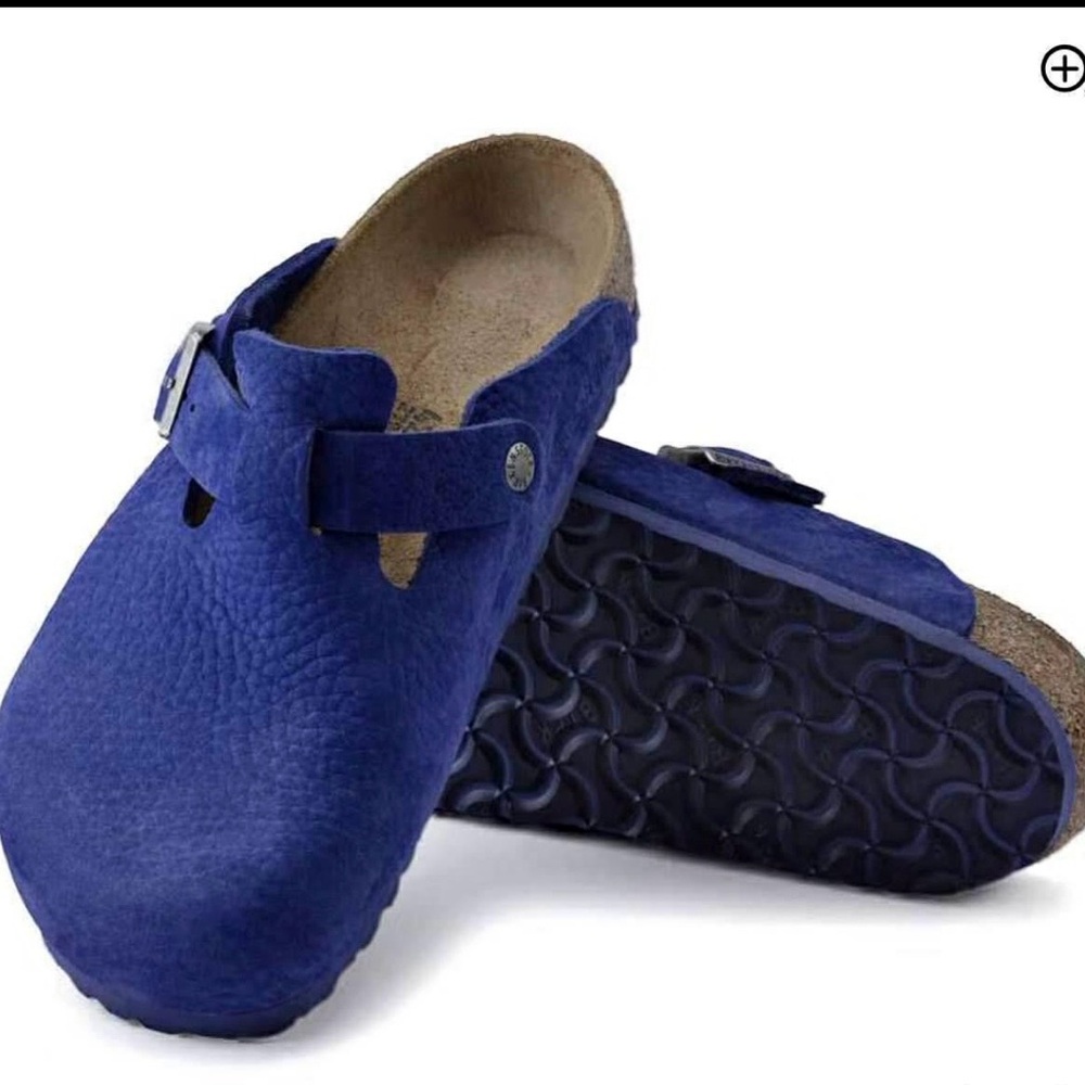Birkenstock Boston / Indigo Blue Mens Size 10/10.5
New with Box